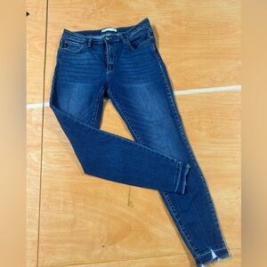 Kancan women’s skinny Jeans 30